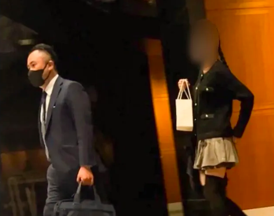 吉川赳とパパ活女子大生